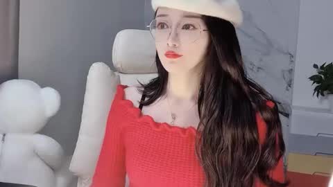 Snapshot of happysweetie168 chatting on February 16, 2025, 5:26 am Daisy online show from February 16, 2025, 5:26 am