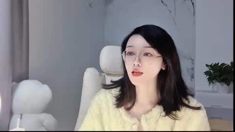 Snapshot of happysweetie168 chatting on March 9, 2025, 7:56 am Daisy online show from March 9, 2025, 7:56 am