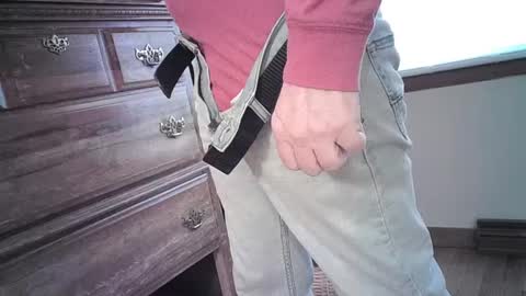 Snapshot of har5 chatting on December 8, 2024, 6:50 pm Hardy-Har online show from December 8, 2024, 6:50 pm