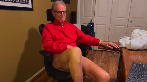 Snapshot of hard4_all_2see chatting on December 4, 2025, 12:09 am hard4_all_2see online show from December 4, 2025, 12:09 am