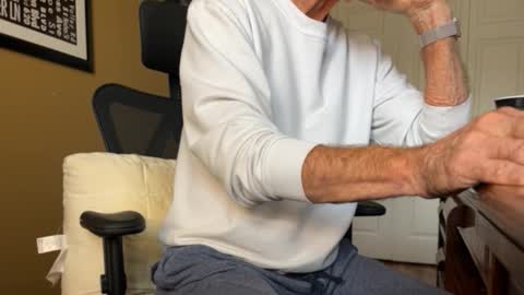 Snapshot of hard4_all_2see chatting on January 11, 2026, 2:44 pm hard4_all_2see online show from January 11, 2026, 2:44 pm