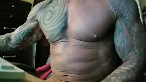 hardbody205a online show from April 21, 2026, 4:41 am