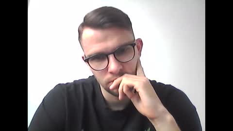 Snapshot of hardboylovemilfmoom chatting on January 17, 2026, 12:32 pm hardboylovemilfmoom online show from January 17, 2026, 12:32 pm