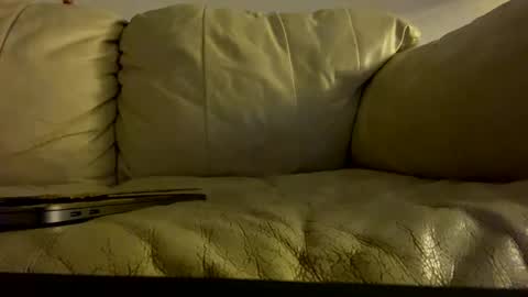 Slim West Cox online show from October 26, 2025, 9:37 am