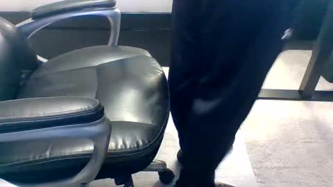 Makeithappen9086 online show from January 13, 2026, 4:34 pm