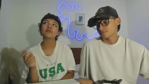 kade and demi independent models online show from April 14, 2026, 1:22 am