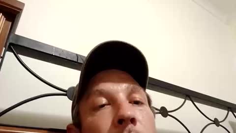 hardintoyou25 online show from June 5, 2026, 5:14 am