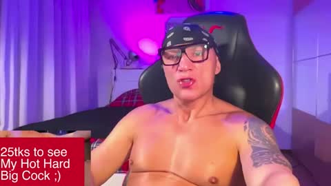 MATTSTEEL - ITALIAN STALLION online show from November 30, 2025, 11:25 am