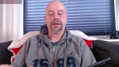 MrLazy online show from January 5, 2025, 10:32 am