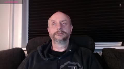 MrLazy online show from February 23, 2025, 1:13 am