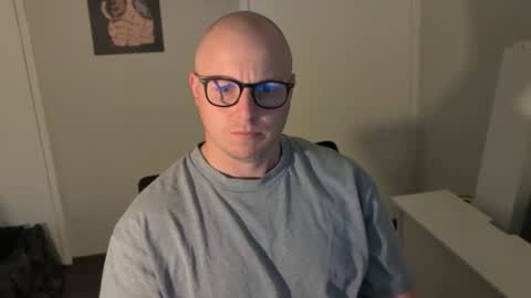 Stand Lee online show from April 20, 2026, 12:46 am