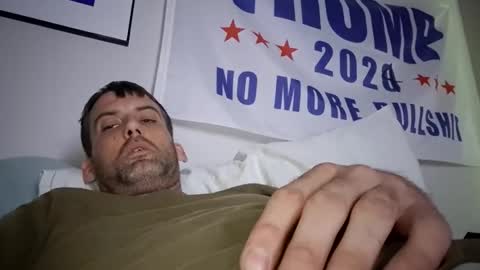 hardone000000 online show from April 5, 2026, 9:56 pm