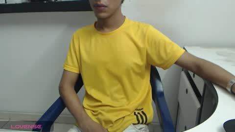 Snapshot of hardsexlove08 chatting on May 25, 2026, 12:49 am Andres Dean online show from May 25, 2026, 12:49 am