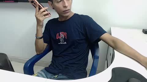 Snapshot of hardsexlove08 chatting on June 2, 2026, 12:56 am Andres Dean online show from June 2, 2026, 12:56 am