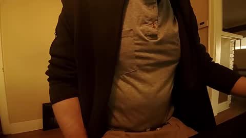 Tom online show from October 8, 2025, 5:54 pm