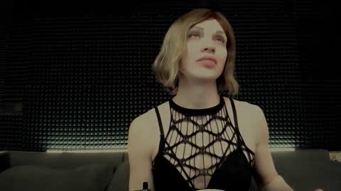 Snapshot of hardy_green chatting on March 1, 2026, 4:36 am Miss Hardy online show from March 1, 2026, 4:36 am