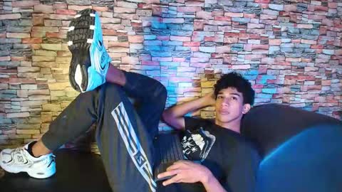 Hares online show from November 21, 2025, 12:48 pm