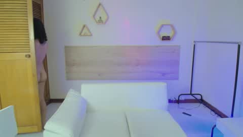 Snapshot of harknite chatting on December 11, 2024, 11:43 pm harknite online show from December 11, 2024, 11:43 pm