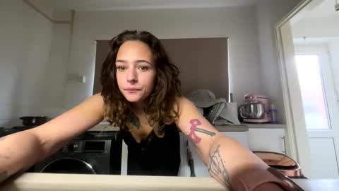 Snapshot of harleeyb chatting on January 15, 2026, 10:53 am harleeyb online show from January 15, 2026, 10:53 am