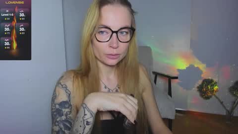 Snapshot of harley_everly chatting on November 13, 2025, 6:07 pm Tasya online show from November 13, 2025, 6:07 pm