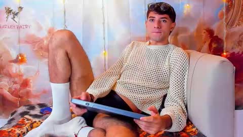 Snapshot of harley_fairy chatting on January 8, 2026, 6:32 pm Harley online show from January 8, 2026, 6:32 pm