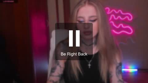 Julia online show from December 19, 2024, 6:23 am