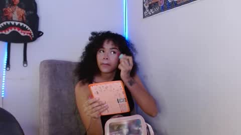 harley_quinnn111 online show from February 23, 2026, 9:45 pm