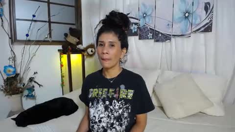 Snapshot of harley_quinns1 chatting on January 13, 2025, 8:58 pm harley_quinns1 online show from January 13, 2025, 8:58 pm