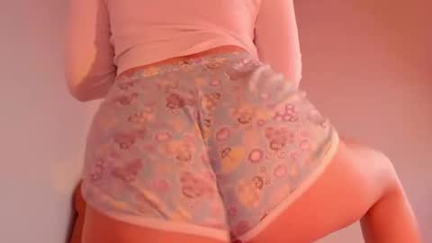 Annie online show from January 16, 2025, 9:59 am