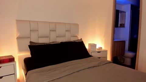 Snapshot of harley_sweett chatting on February 24, 2026, 11:14 pm online show from February 24, 2026, 11:14 pm