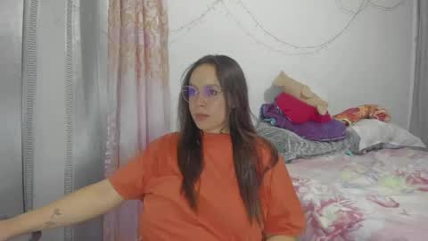 Snapshot of harleynapier chatting on May 29, 2026, 11:36 pm Natii online show from May 29, 2026, 11:36 pm