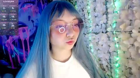 Harmonys World online show from November 9, 2025, 6:28 pm