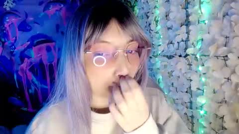 Harmonys World online show from November 12, 2025, 8:30 pm