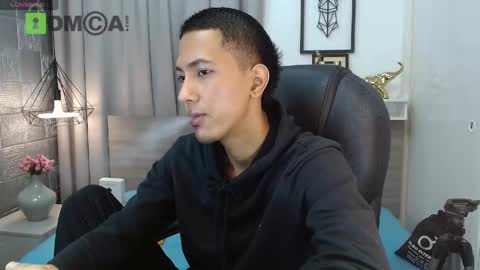 Snapshot of haroldxl chatting on April 23, 2026, 1:57 pm IM HAROLD online show from April 23, 2026, 1:57 pm