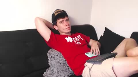 Sebastian online show from October 29, 2025, 4:42 pm