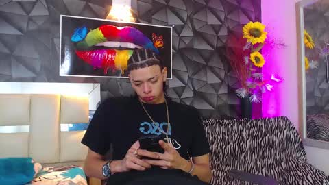 Harry online show from March 4, 2025, 5:32 am