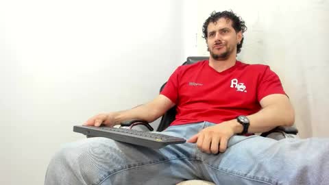 Snapshot of harrydaviss chatting on February 17, 2026, 10:27 pm alpha online show from February 17, 2026, 10:27 pm