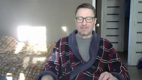 Snapshot of harrysnake chatting on February 28, 2025, 6:43 am HarrySnake online show from February 28, 2025, 6:43 am