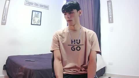 harry thomson online show from December 5, 2025, 6:48 pm