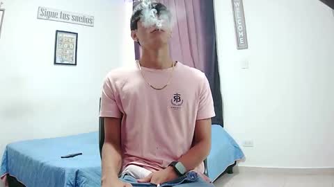 harry thomson online show from March 12, 2026, 6:47 pm