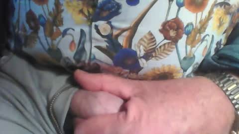 Snapshot of hartwichser1 chatting on September 25, 2025, 4:54 pm hot n  nasty online show from September 25, 2025, 4:54 pm