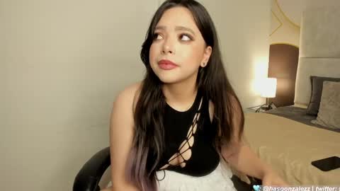 Snapshot of has_gonzalezz chatting on April 21, 2026, 4:19 am has_gonzalezz online show from April 21, 2026, 4:19 am