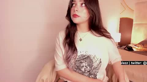 Snapshot of has_gonzalezz chatting on June 18, 2026, 5:30 am has_gonzalezz online show from June 18, 2026, 5:30 am
