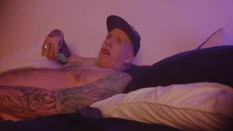 hashtagcloudp0rn online show from April 1, 2026, 5:52 am