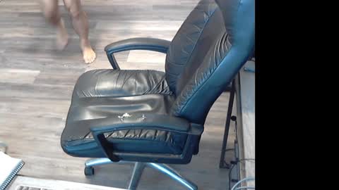 hathi0427 online show from February 24, 2025, 1:53 pm