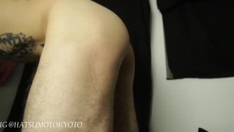 Snapshot of hatsumotokyoto chatting on February 19, 2025, 2:55 am More content   2   online show from February 19, 2025, 2:55 am