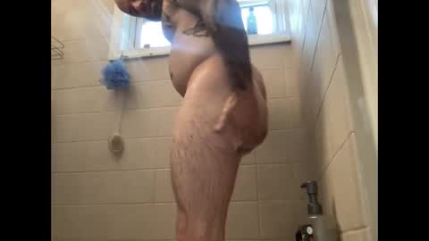 havingfun103 online show from October 28, 2025, 6:10 pm