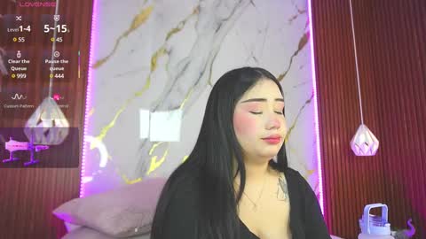 haylie  See you tonight at 8pm Colombia time online show from February 12, 2025, 4:12 am