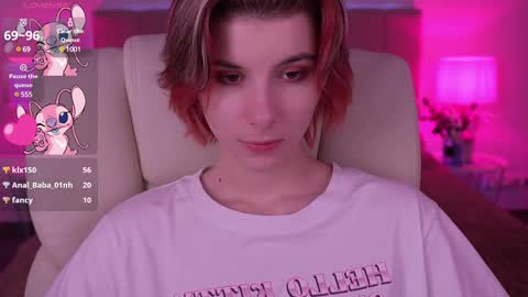 haylaamber online show from February 17, 2025, 4:26 pm