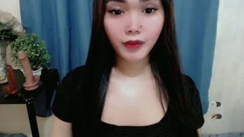 haylee online show from December 28, 2024, 3:37 am